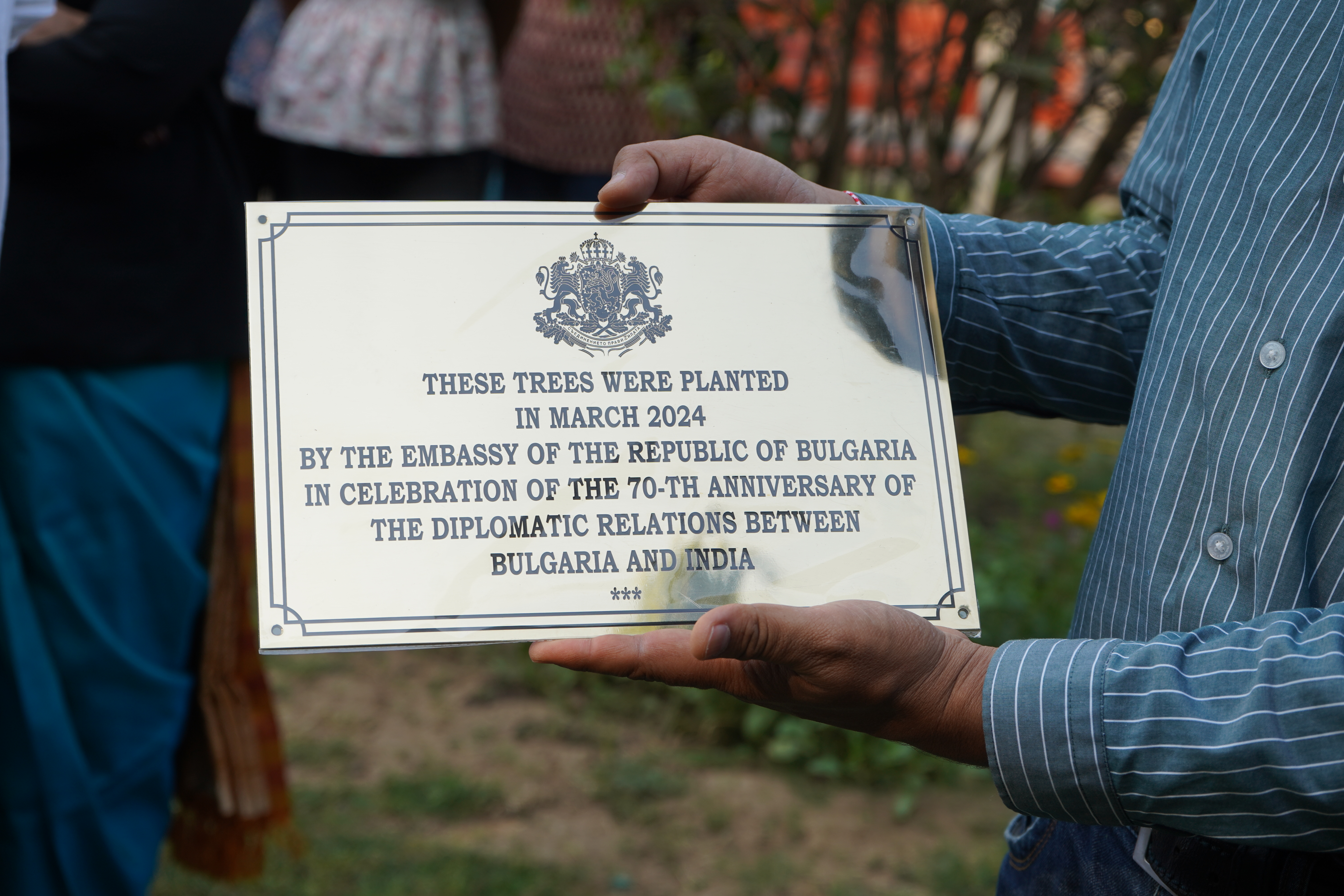 Участие на посолството в Делхи в инициатива за засаждане на плодни дръвчета в публични парковете в Индия
