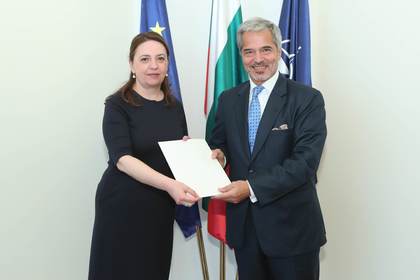 Deputy Minister Maria Anguelieva received copies of the credentials of the new Ambassador of Argentina to Bulgaria, Alejandro Zothner Meyer