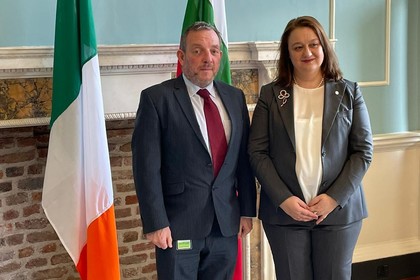 Посланик Гергана Караджова и екипа на Посолство-Дъблин бяха приети в Сената на Ирландия по повод националния празник на България