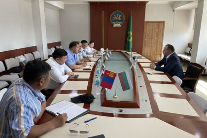 Временно управляващият посолството на Р България в Улан Батор Валентин Ангелов посети град Булган по повод Националния празник на Монголия „Наадам“