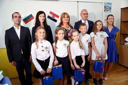 Вицепремиерът и министър на външните работи Мария Габриел:  Градим приятелство  за следващите поколения
