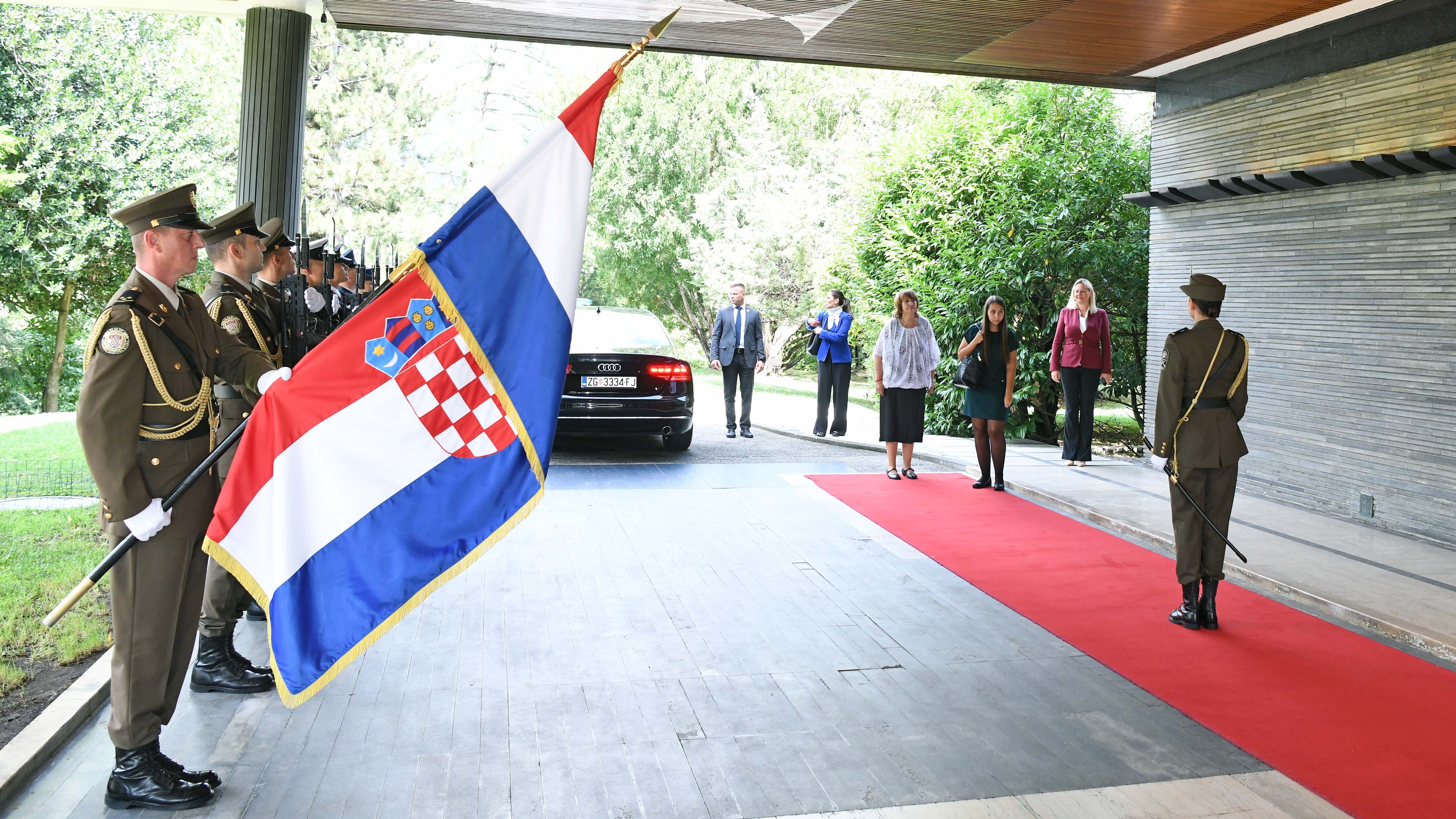 Iva Kruleva, Ambassador Extraordinary and Plenipotentiary of the Republic of Bulgaria to the Republic of Croatia presented her credentials to Croatian President Zoran Milanovic