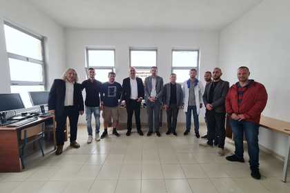 Откриване на първата компютърна зала в с. Запод, област Гора, Албания 