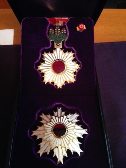 Посланик Георги Василев бе награден с Орден на изгряващото слънце с голяма лента