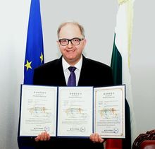 Музикантите от българската рок група ФСБ с награда в Южна Корея