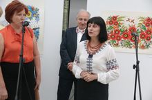 Изложбата „Петрикивска живопис“ в галерия „Мисията“