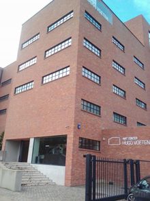 Официално откриване на изложбата на Станислав Памукчиев в Центъра за изкуства „Юго Вутен“, Кралство Белгия