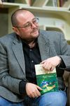 ЛИТЕРАТУРАТА Е ДИПЛОМАЦИЯ: ПЪТЕШЕСТВИЯ В КНИГАТА „СЪНИЩА“ НА ВИКТОР МЕЛАМЕД