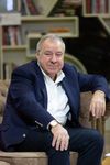 ЛИТЕРАТУРАТА Е ДИПЛОМАЦИЯ: ПЪТЕШЕСТВИЯ В КНИГАТА „СЪНИЩА“ НА ВИКТОР МЕЛАМЕД