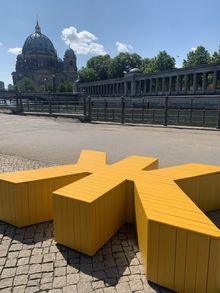 Bulgaria Congratulates Germany on EU Council Presidency with "Bulgarian Letters" Installation