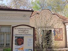 On the Eve of Easter - "Miraculous Icons and Holy Relics of the Balkans" were Opened in Asenovgrad
