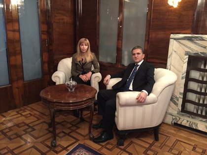 Среща на посланик Таня Димитрова с д-р Горан Марич, министър за координацията на държавните служби, агенции, фондове и държавното имущество