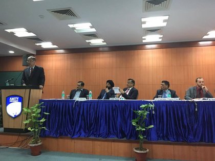 Посещение в AMITY University в Нойда и продължаване на разговорите по установяване на сътрудничество между индийския университет и университети в България