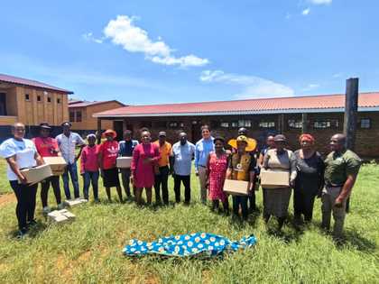 Christmas donation from the Bulgarian Embassy in Pretoria to marginalised community members in the village of Mbuzini, RSA