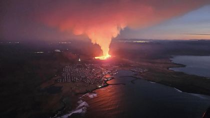 Повторно изригване на вулкана в района на град Гриндавик, Исландия