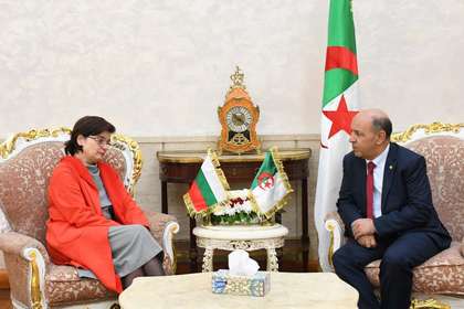 Марияна Бояджиева, извънреден и пълномощен посланик на РБ в Алжир, се срещна с г-н Бутелджа Раба, председател на Комисията по външните работи