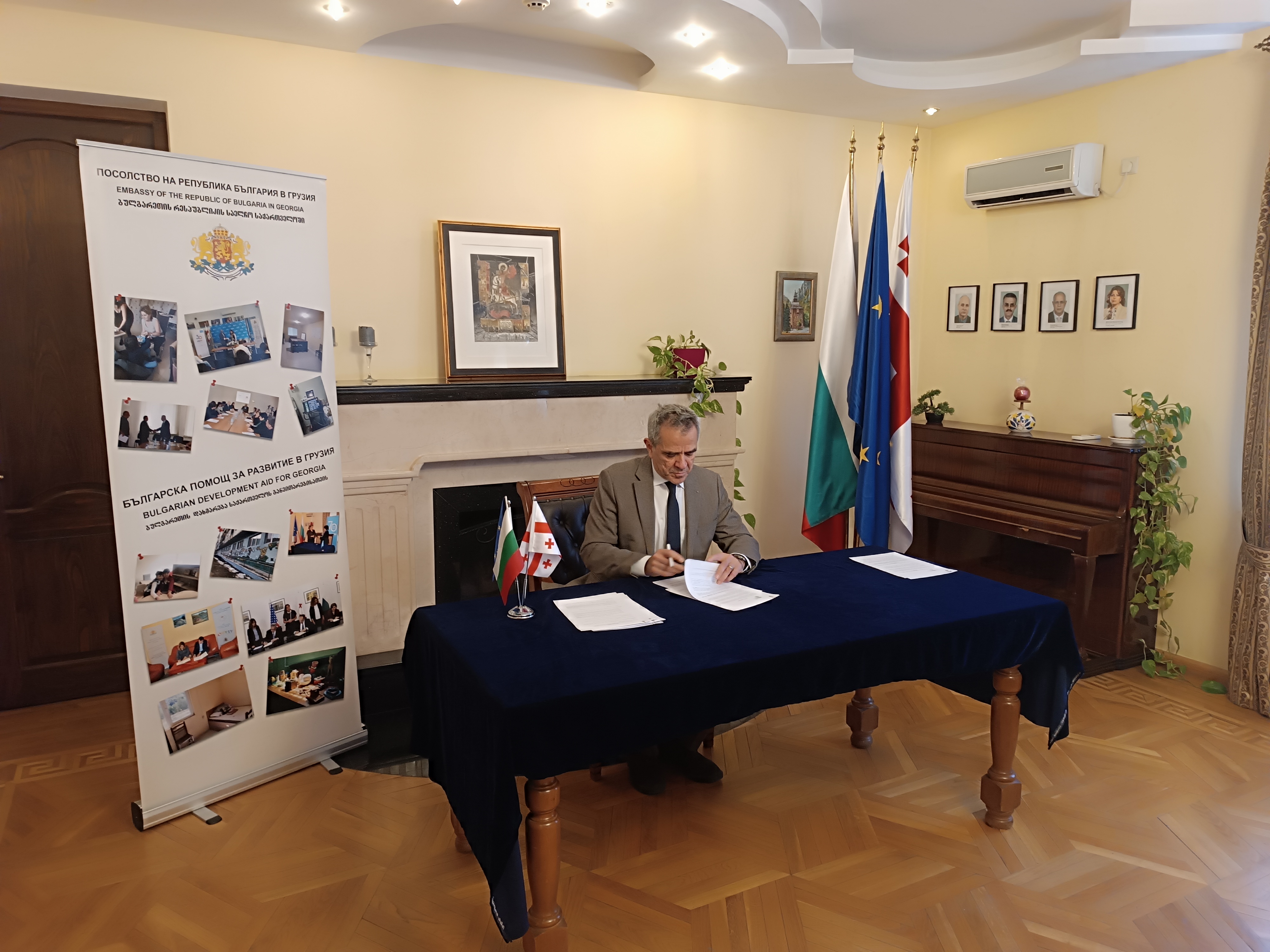 Посланик Веселин Вълканов подписа споразумения за реализиране на четири проекта в Грузия 