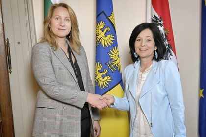 Среща на посланик Десислава Найденова-Господинова с председателя на австрийския Бундесрат г-жа Маргит Гьол 