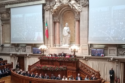 О Embaixador Ivan Naydenov esteve presente na Sessão Solene da Assembleia da República por ocasião do 50º Aniversário da Revolução em Portugal