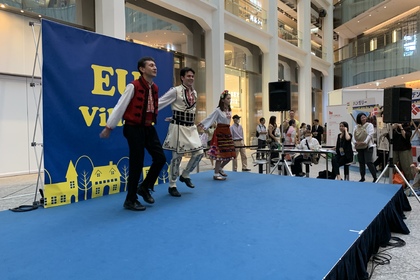 駐日EU代表部開設50周年を記念して開催された「EU Village」にブルガリアが参加