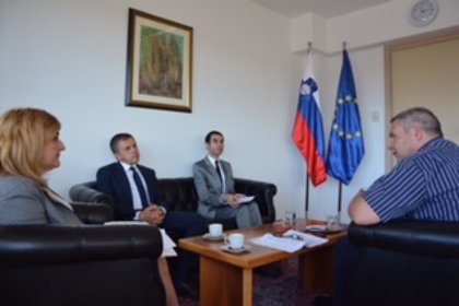 Среща на посланик Абаджиев с вицепремиера и министър на земеделието на Словения