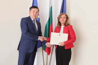 Deputy Minister of Foreign Affairs Elena Shekerletova accepted copies of the credentials of the newly appointed Ambassador of the Kyrgyz Republic to the Republic of Bulgaria (based in Kiev, Ukraine), H. E. Mr. Idris Kadyrkulov
