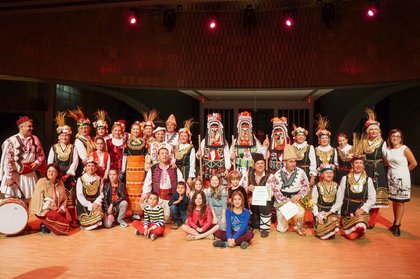 Тържествен концерт по повод петата годишнина от основаването на българската фолклорна група „Хайде на хорото” в Калгари