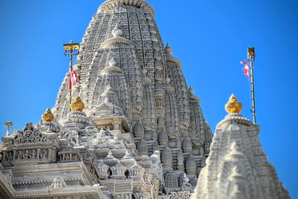 Visit of the Bulgarian Consul General in New York to the largest Hindu temple in the USA