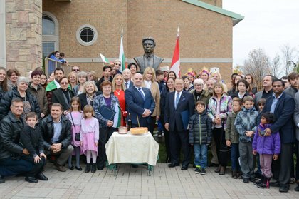 Откриване на първия паметник на Апостола на свободата Васил Левски в Канада