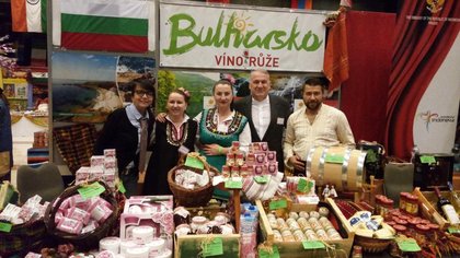 България участва в традиционния благотворителен Коледен фестивал в Прага