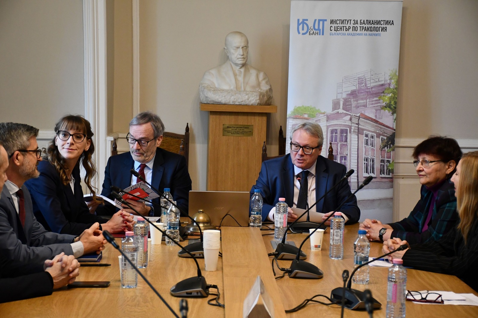 Държавният културен институт участва в публична лекция-дискусия, посветена на културните отношения между България и Франция 