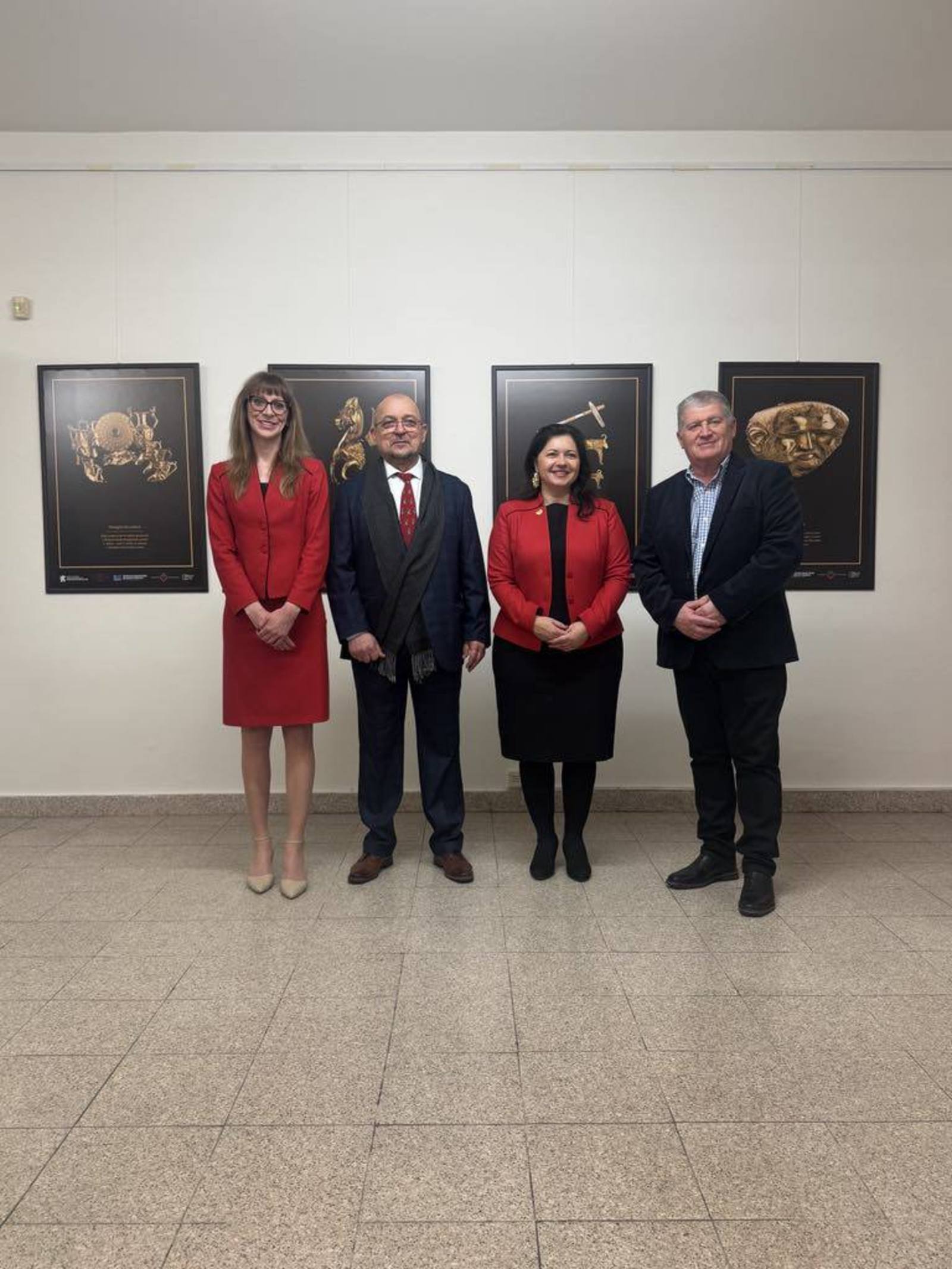 The Exhibition “Ancient Treasures of Bulgaria” Gathered a Large Audience in Prague