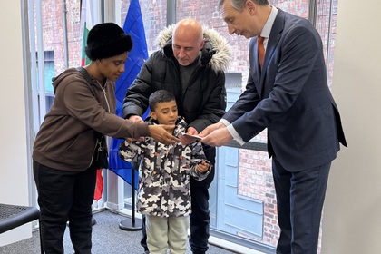 Adem becomes the first Bulgarian citizen to receive a passport in the recently opened Consulate of the Republic of Bulgaria in Edinburgh