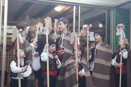 Коледно тържество в посолството в Рабат с учениците от българското училище „Родолюбие“