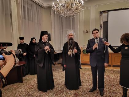 Осветен български православен храм в Лондон Св. Йоан Рилски Чудотворец