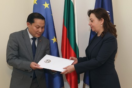 Deputy Minister Maria Angelieva Received Copies of the Credentials of the Ambassador of Laos to the Republic of Bulgaria, H.E. Mr. Mayboua Xayavong