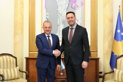 Председателят на косовския парламент Глаук Конюфца прие на 3 април 2025 г. новоназначения български посланик в Косово Христо Краевски