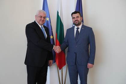 Minister Georg Georgiev Meets with the Ambassador of the Republic of Turkey to our country