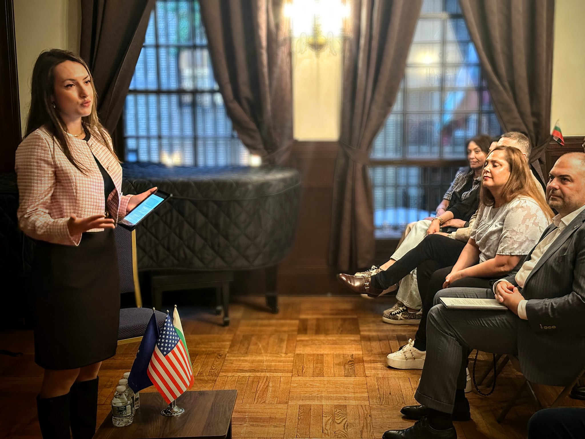 Hosting of an event at the Consulate General of Bulgaria in New York dedicated to Bulgarian entrepreneurship in the Northeastern United States