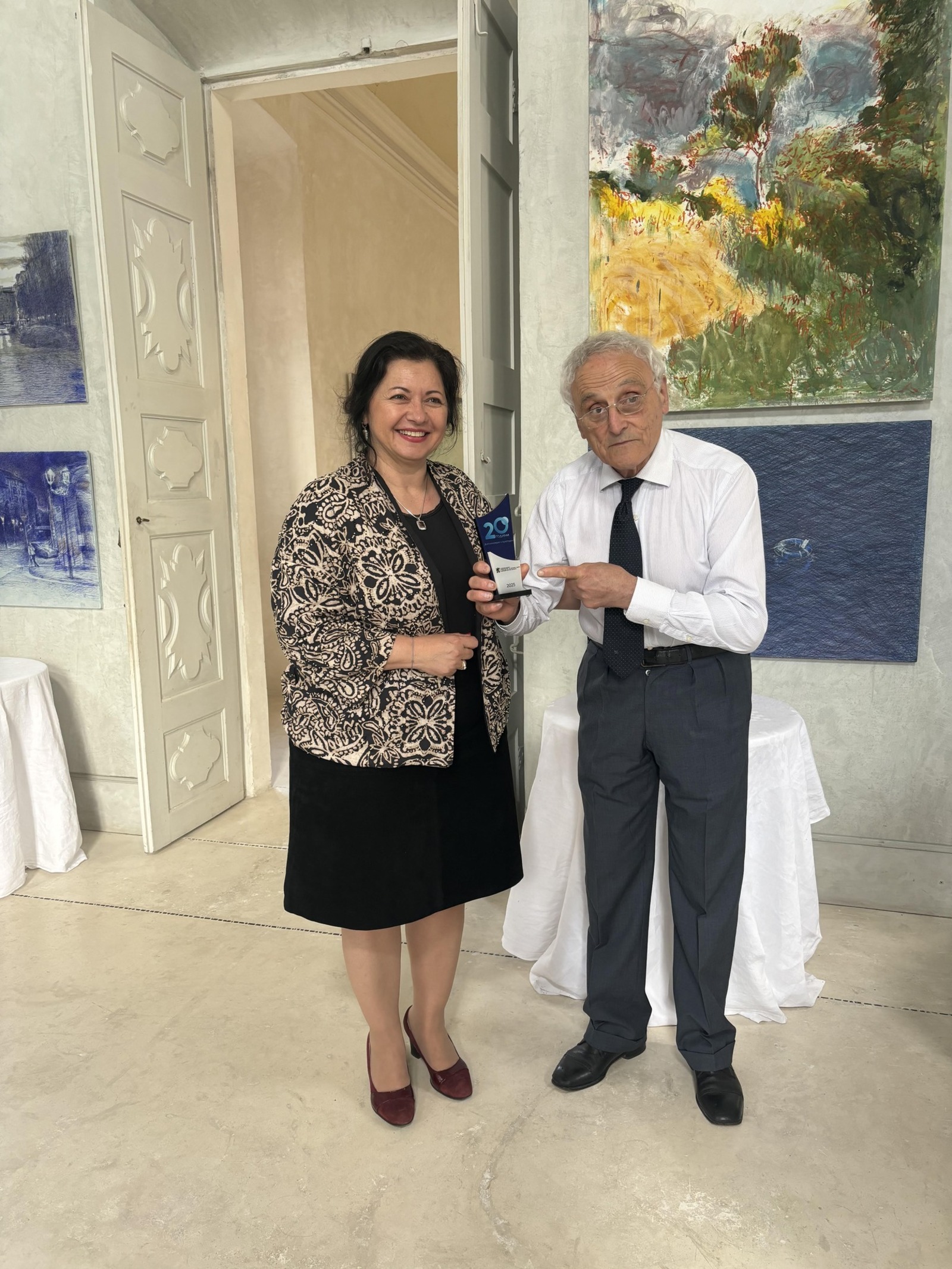 The State Institute for Culture Received a Donation from Bulgarian Artist Living in Italy, Alzek Misheff