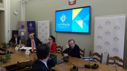 Посланик Ялнъзов представи Председателството пред Комисията по европейски въпроси в Сейма