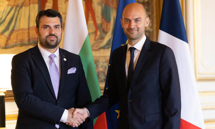 Георг Георгиев: България разчита на Франция и ЕС за стриктно поддържане на  критериите за членство в Съюза по отношение на страните кандидат-членки