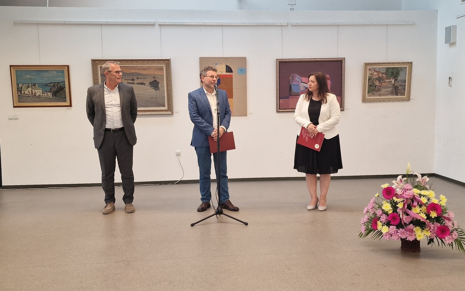 The exhibition "Diplomacy and Art 2" was opened in Burgas
