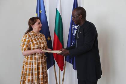 H.E. Oumar Kande, Ambassador of the Republic of Guinea, Presented Copies of His Letters of Credence to Deputy Minister Maria Angelieva 