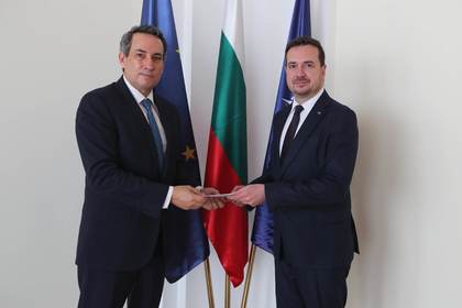 Deputy Minister Nikolay Pavlov Receives Copies of the Letters of Credence of the Newly Appointed Ambassador Extraordinary and Plenipotentiary of the Republic of Peru to the Republic of Bulgaria (with residence in Athens), H.E. Mr Arturo Arciniega