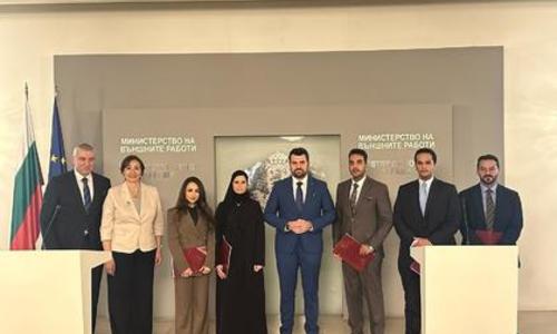 Minister Georgiev Presents Certificates to Junior Diplomats from the Middle East