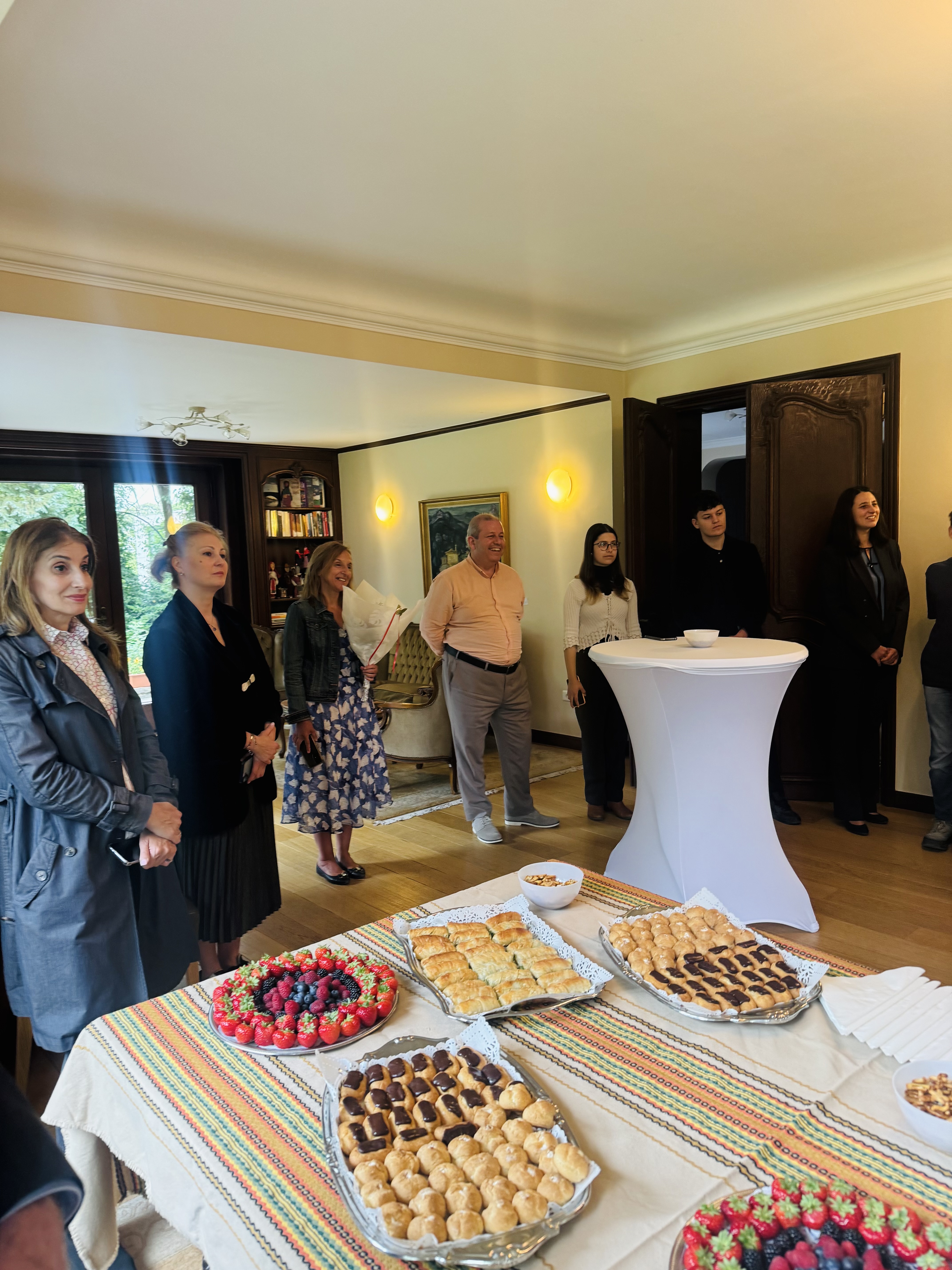 Bulgarian Embassy in Brussels welcomed graduates of the Bulgarian School "Peyo Yavorov" in Brussels 