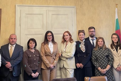 Среща на временно управляващия ПП-Страсбург с българската делегация на Световния форум по демокрация