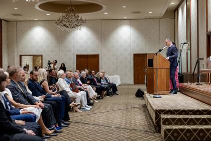 Българският дух завладя сцената в Лос Анджелис с грандиозно културно събитие