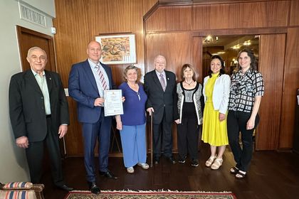 Поздравителен адрес от ИАБЧ за 40-та годишнина на Аржентино-българската фондация в Буенос Айрес, Аржентина 